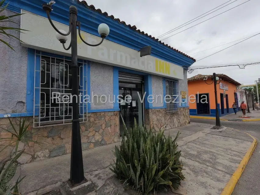 Casa (1 Nivel) en Venta en Centro, Lara - 18