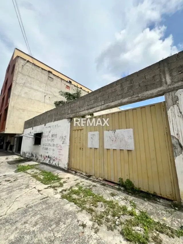 En Venta Terreno y Parcela Carrera 17 entre calles 27 y 28