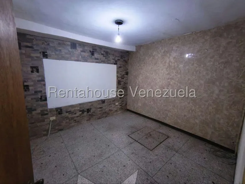Local Comercial en Venta en Centro, Aragua - 16