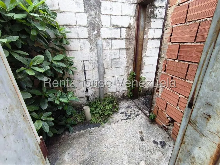 Local Comercial en Venta en Centro, Aragua - 26