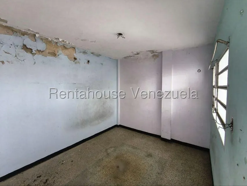 Local Comercial en Venta en Centro, Aragua - 34