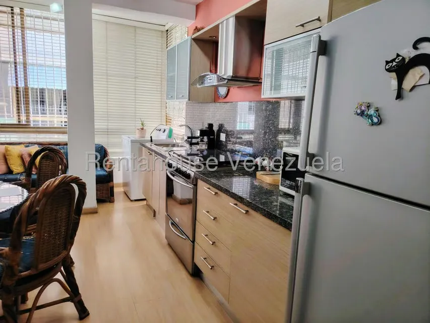 Apartamento (1 Nivel) en Venta en La Carlota, Distrito Metropolitano - 4