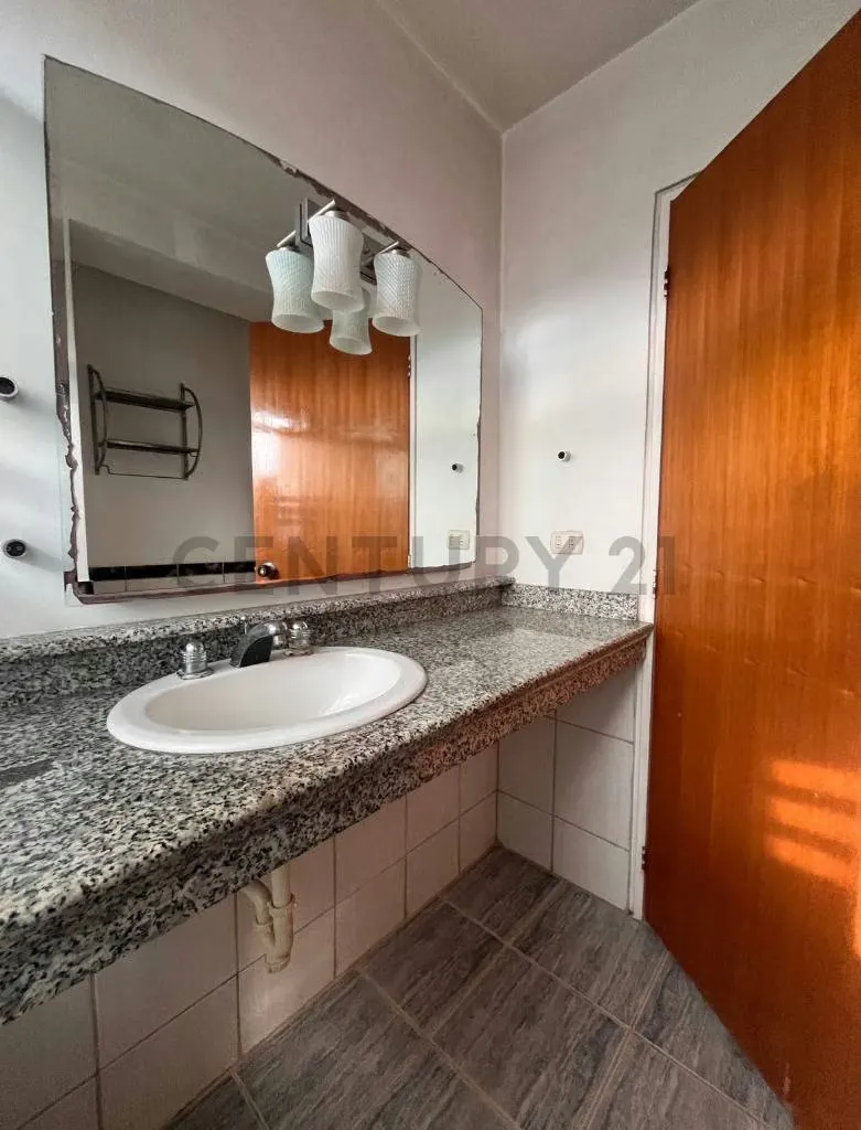 Alquiler apartamento En Mañongo, Naguanagua, Piso 9. 105 mt2 - 14
