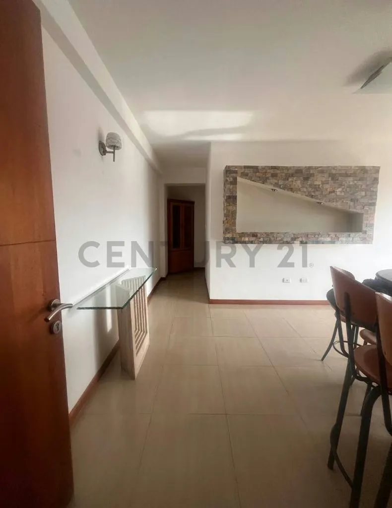 Alquiler apartamento En Mañongo, Naguanagua, Piso 9. 105 mt2 - 7