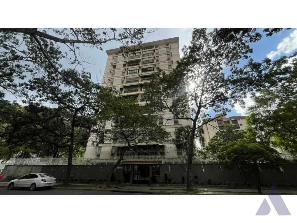 Se vende apartamento 125m2 Montalban II 9542