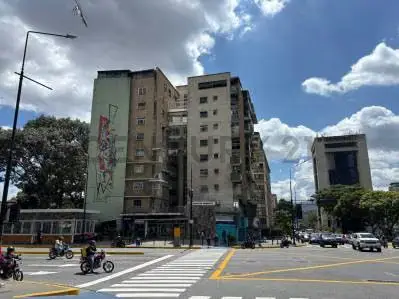 APARTAMENTO EN ALQUILER UBICADO EN ALTAMIRA