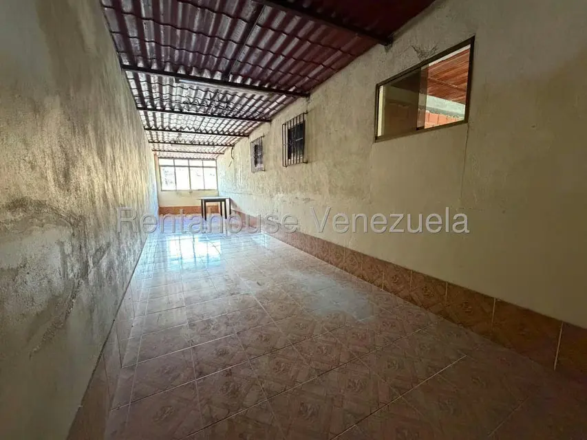 Casa (Duplex) en Venta en El Trigo, Miranda - 23
