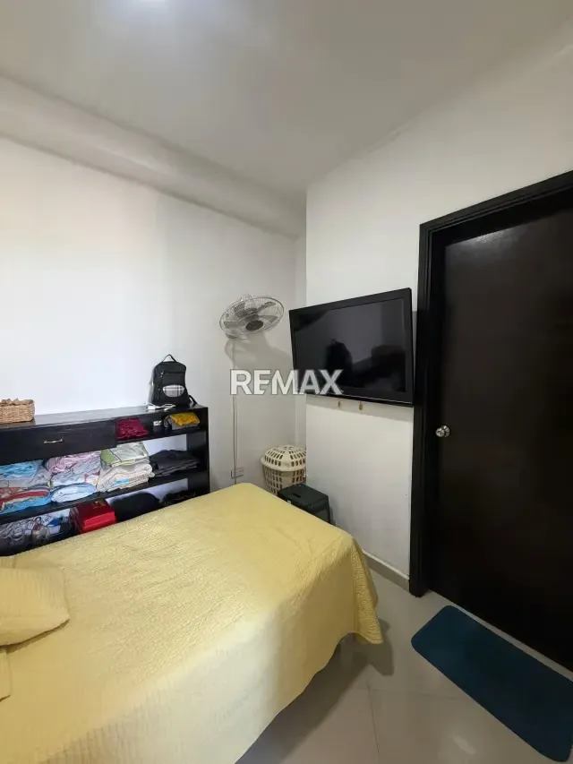 Apartamento moderno a la venta en el Triángulo del Este, Residencias Silver House conectado a planta eléctrica - 8