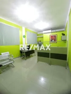 ALQUILER DE OFICINA CON PLANTA ELECTRICA 100%