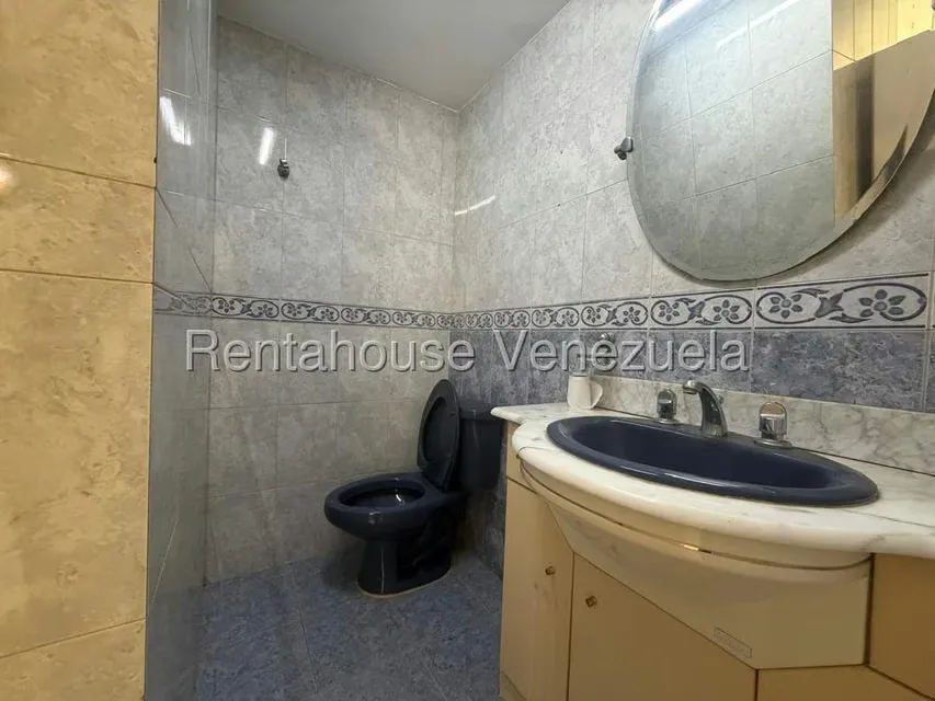 Apartamento (1 Nivel) en Venta en La Urbina, Distrito Metropolitano - 17