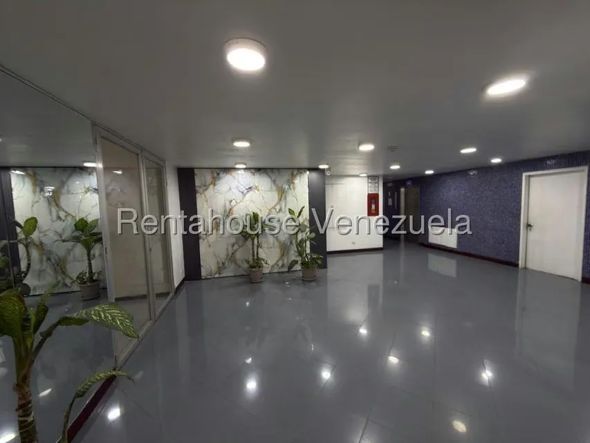 Apartamento (Planta Baja) en Venta en La Boyera, Distrito Metropolitano - 3