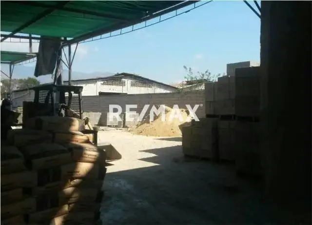 TERRENO EN VENTA CON BIENHECHURIAS, SECTOR YAGUA MUNICIPIO GUACARA ESTADO CARABOBO