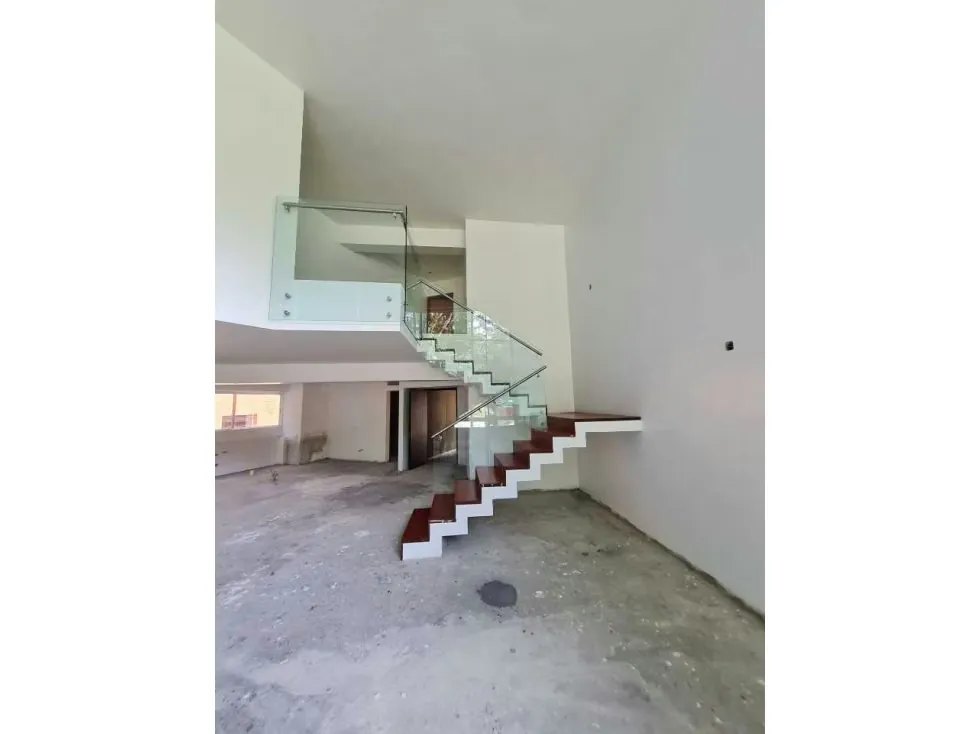 Venta apartamento tipo loft 125m2 Las Mercedes 6148 - 6