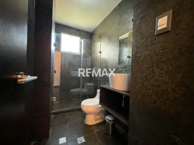 Apartamento en venta Urb. La Esperanza - 7