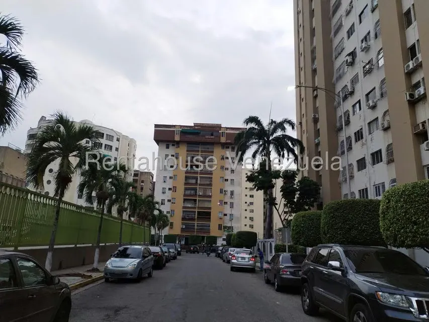 Apartamento (1 Nivel) en Venta en Prebo I, Carabobo - 11