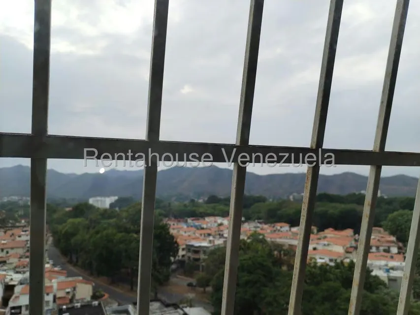 Apartamento (1 Nivel) en Venta en Prebo I, Carabobo - 10