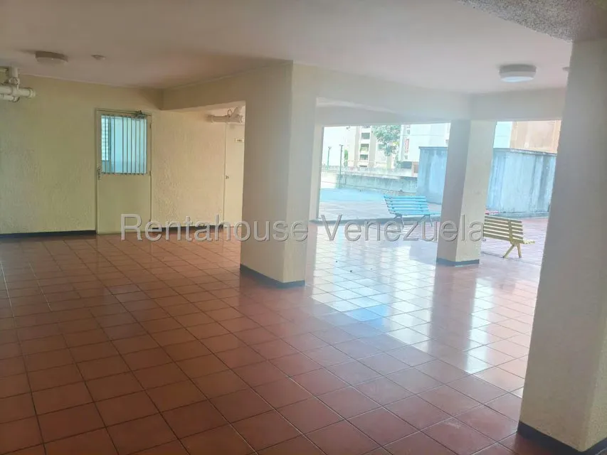 Apartamento (1 Nivel) en Alquiler en Terrazas del Avila, Distrito Metropolitano - 30
