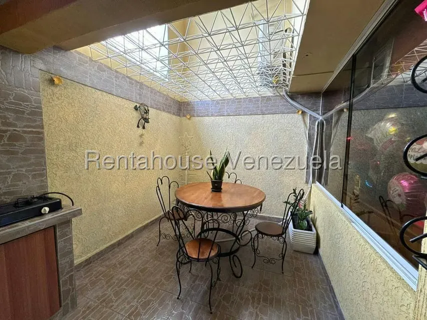 Casa (Duplex) en Venta en Los Tinajeros, Portuguesa - 11