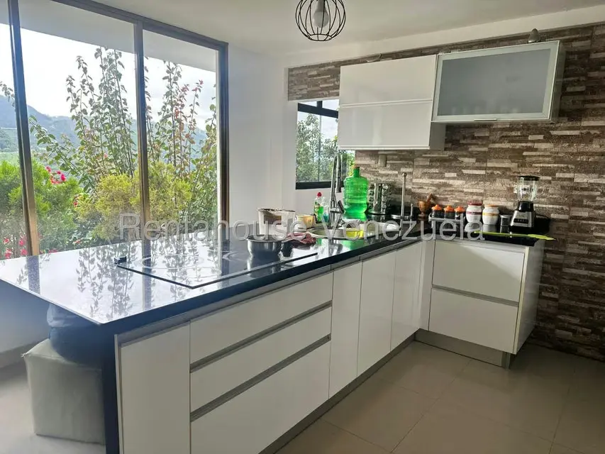 Casa (Multipes Niveles) en Venta en Los Anaucos, Miranda - 11