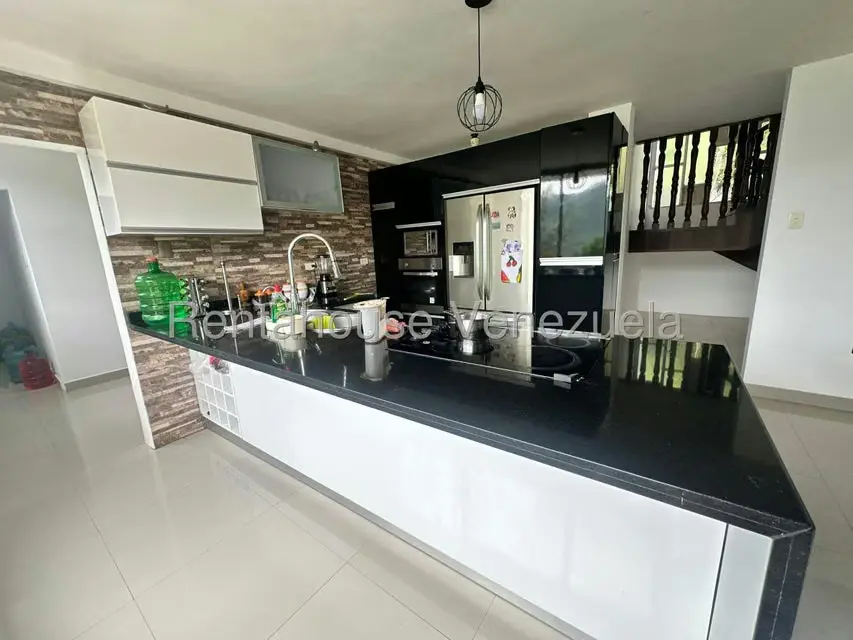 Casa (Multipes Niveles) en Venta en Los Anaucos, Miranda - 13