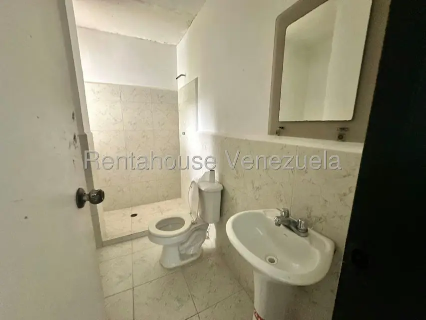 Casa (Multipes Niveles) en Venta en Los Anaucos, Miranda - 46