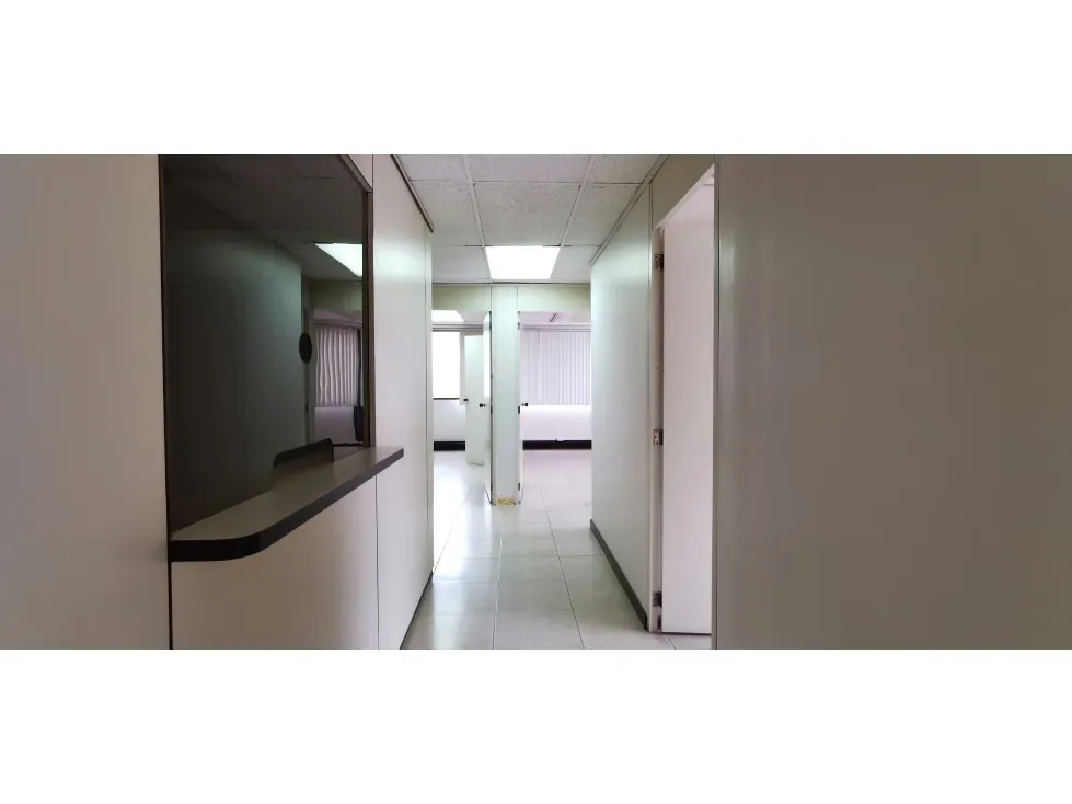 Alquilo Oficina La Castellana 440m2 / $4.310 - 31