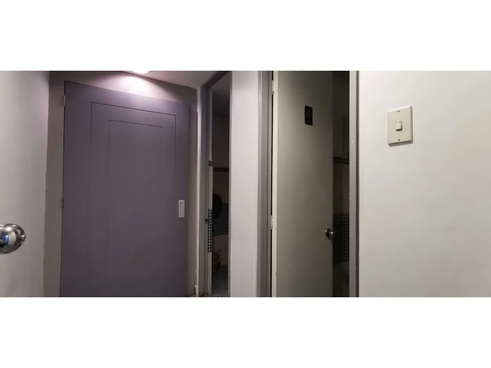 Alquilo Oficina La Castellana 440m2 / $4.310 - 10
