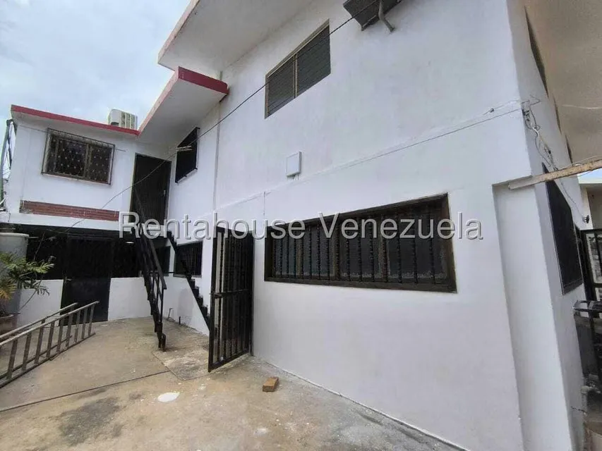 Casa (Duplex) en Venta en Cumbres de Maracaibo, Zulia - 26