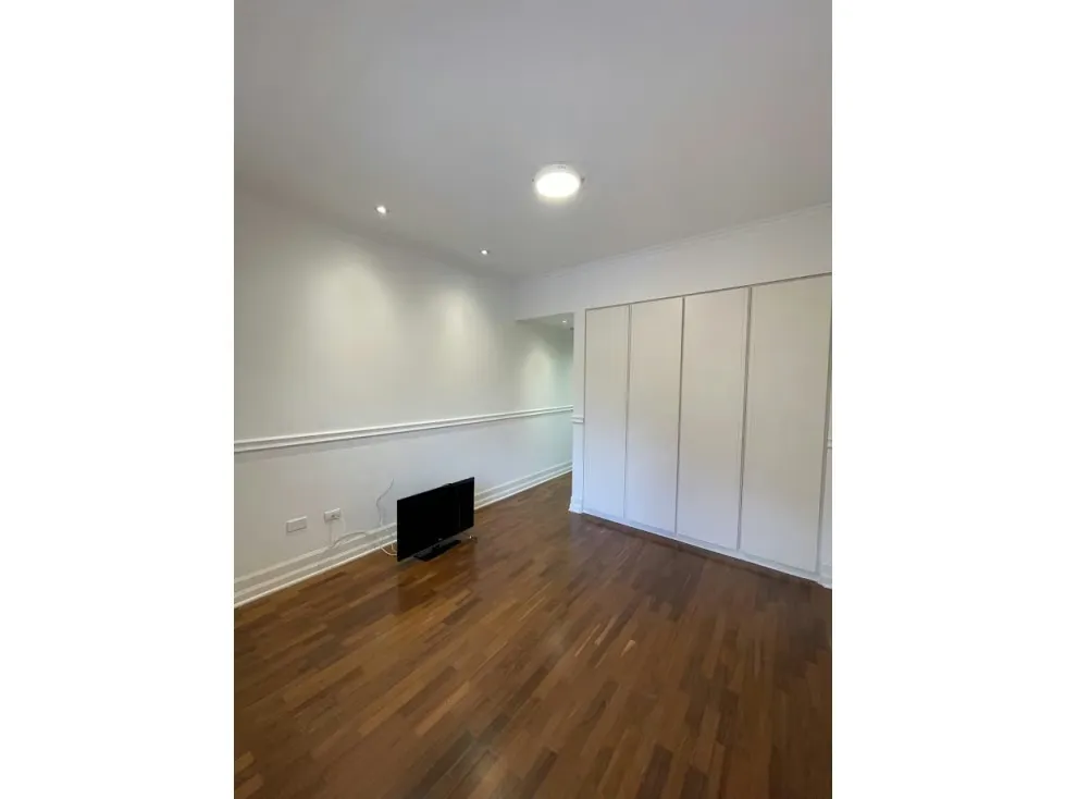 Alquilo apartamento 215m2 Campo Alegre 8413 - 7