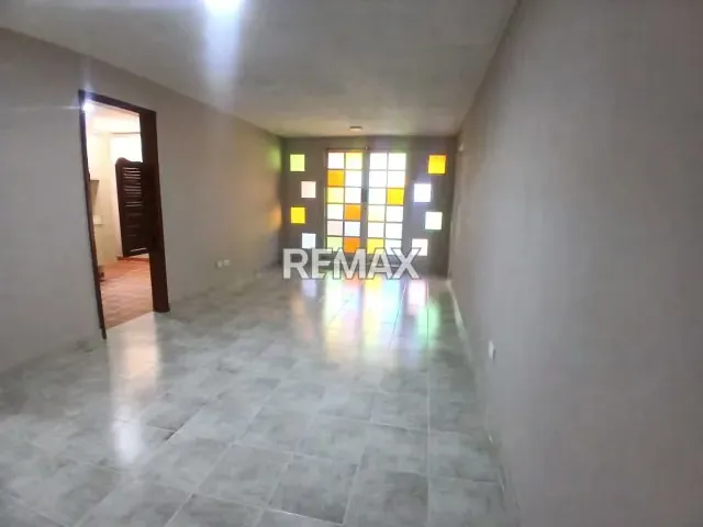 Se Alquila Lindo Apartamento en Zona Céntrica de la Ciudad Coro Edo. Falcón - 3