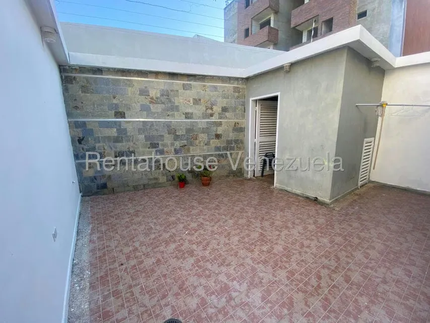 Casa (Duplex) en Venta en La Piedad Norte, Lara - 16