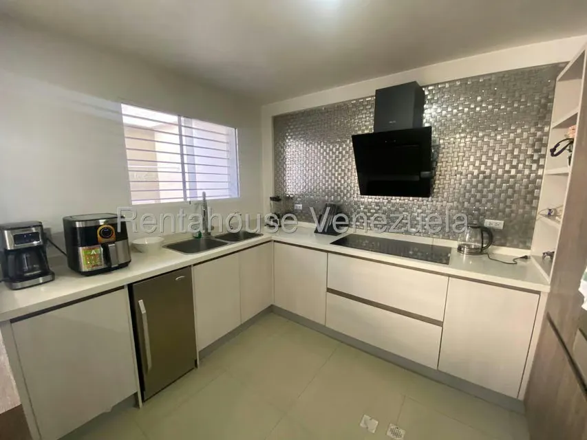 Casa (Duplex) en Venta en La Piedad Norte, Lara - 27