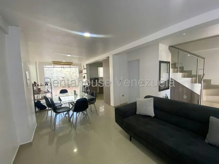 Casa (Duplex) en Venta en La Piedad Norte, Lara - 8