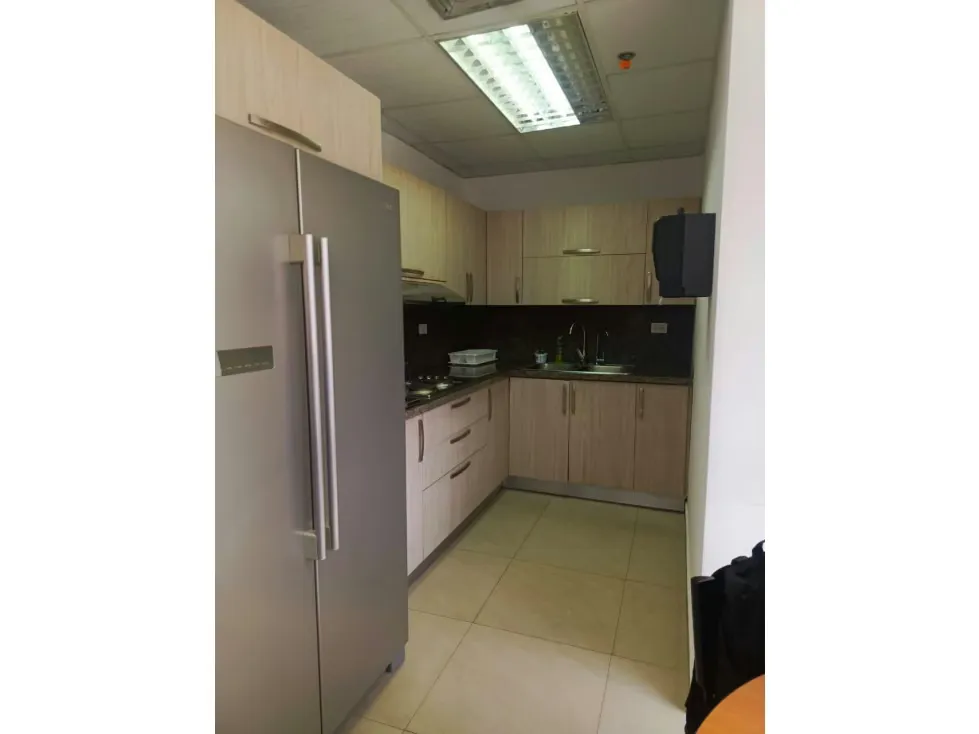 Se alquila oficina 315m2 Las Mercedes (Eurobuilding) 9221 - 12