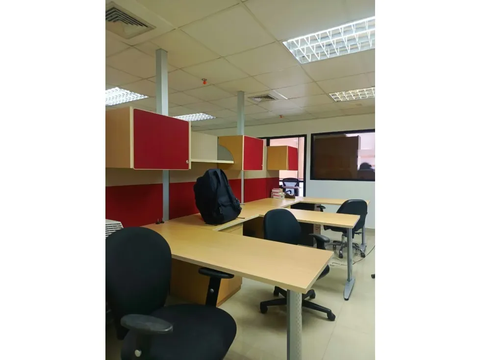 Se alquila oficina 315m2 Las Mercedes (Eurobuilding) 9221 - 6
