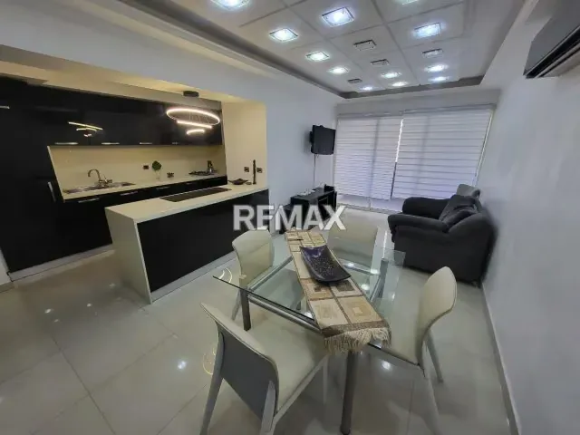 EN VENTA APARTAMENTO RES. CHELSEA COURT URB. EL PARRAL - 13