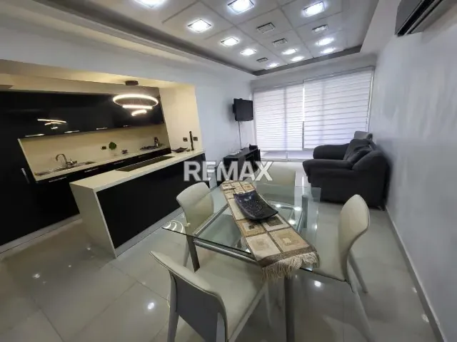 EN VENTA APARTAMENTO RES. CHELSEA COURT URB. EL PARRAL - 5