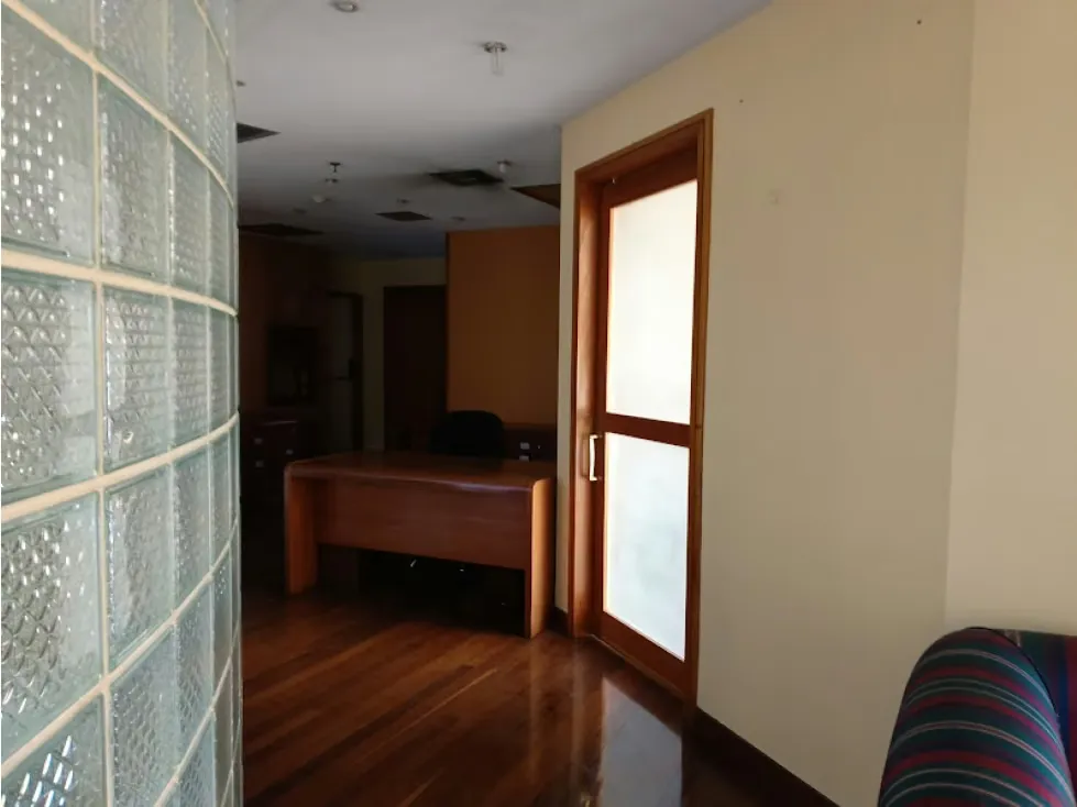 EDIFICIO EN LAS MERCEDES DE 4170,30 M2 ,9 PISOS Y MAS DE 30 P/E - 12