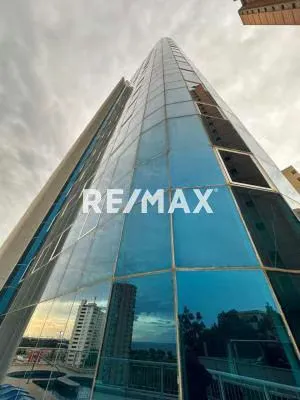 Apartamento en Venta Resid. Cristal del lago Av. 5 de Julio con el Milagro - 2