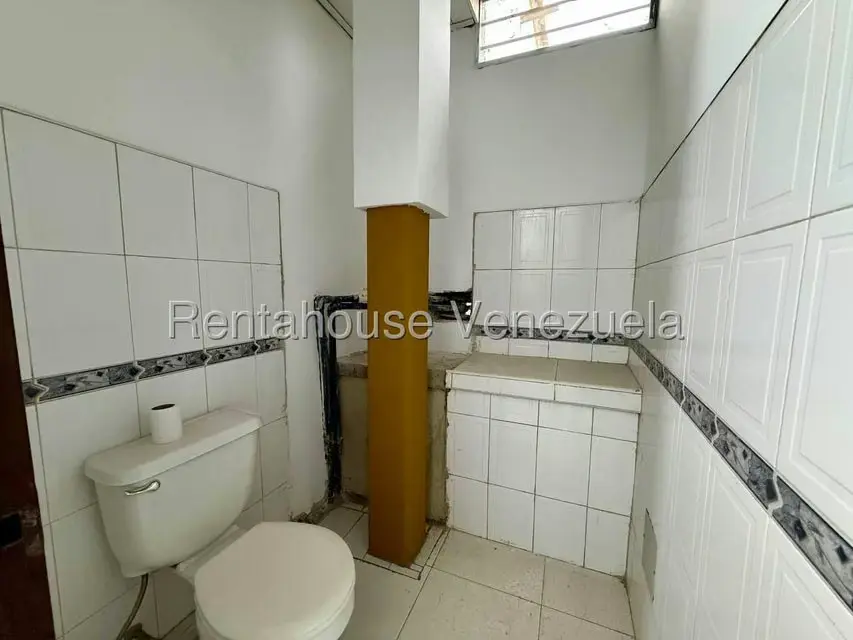 Local Comercial en Alquiler en Centro, Lara - 24