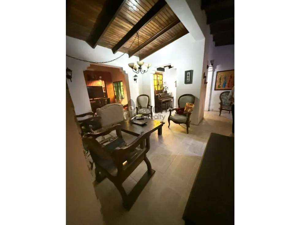 Se Vende Casa en Flor Amarillo - 5