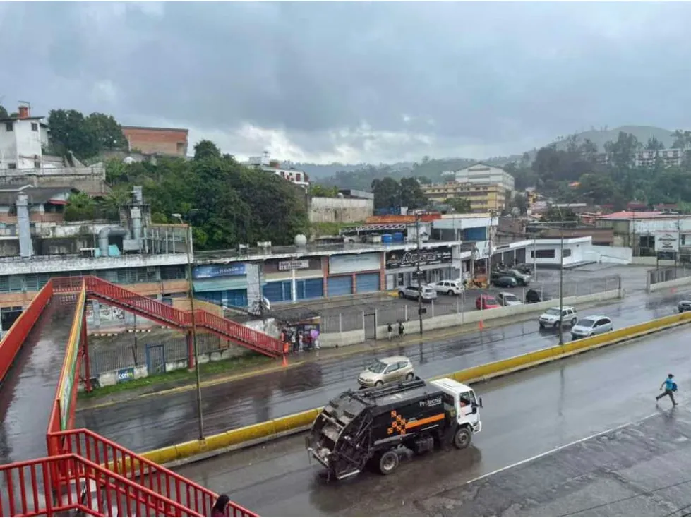 Se Vende Local Comercial en Los Teques, Sector Corralito - 17