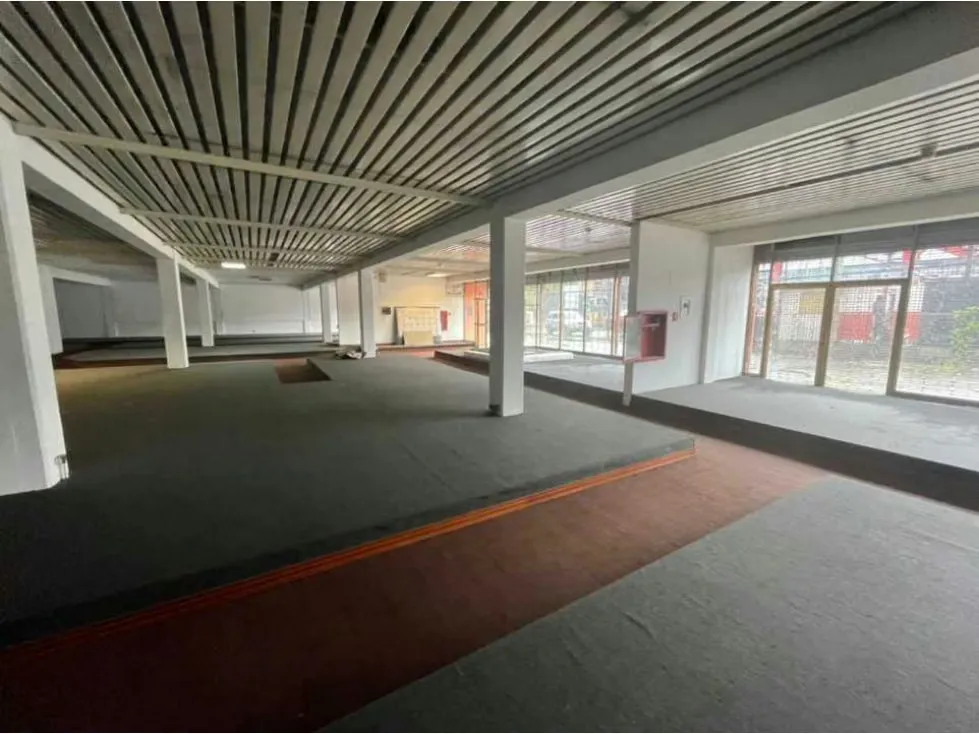 Se Vende Local Comercial en Los Teques, Sector Corralito - 10