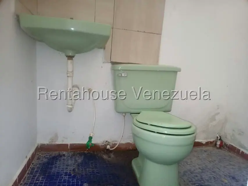 Comercial (Local Comercial) en Alquiler en Centro, Lara - 16