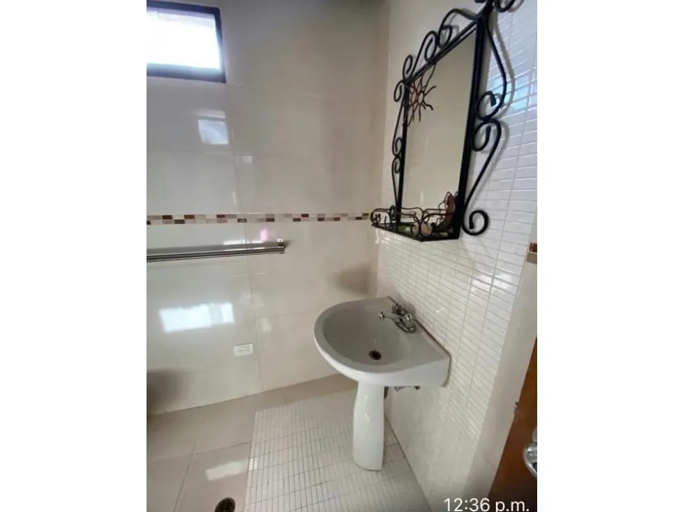 Se alquila casa tipo Townhouse 140m2 Macaracuay 0797 - 11