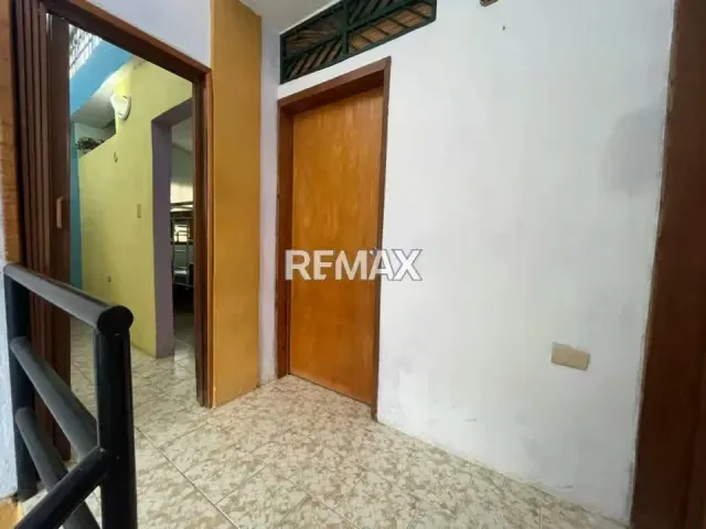 EN VENTA TOWN HOUSE AMOBLADO EN EL CONJUNTO FLOR AMARILLA, CIUDAD FLAMINGO. - 11