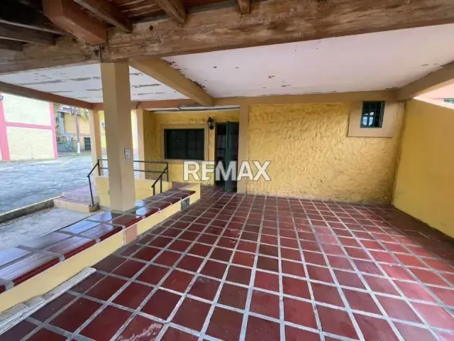 EN VENTA TOWN HOUSE AMOBLADO EN EL CONJUNTO FLOR AMARILLA, CIUDAD FLAMINGO. - 16