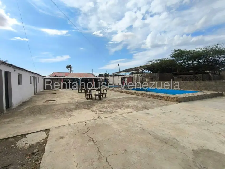 Comercial (Club Campestre) en Venta en Sector Independencia, Falcon - 2