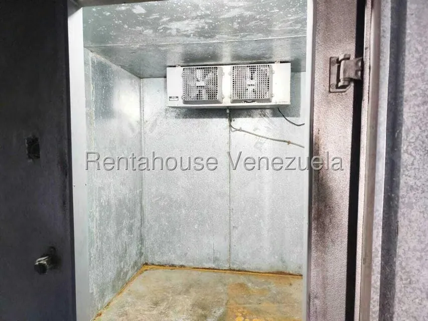 Casa (1 Nivel) en Alquiler en El Recreo, Lara - 12
