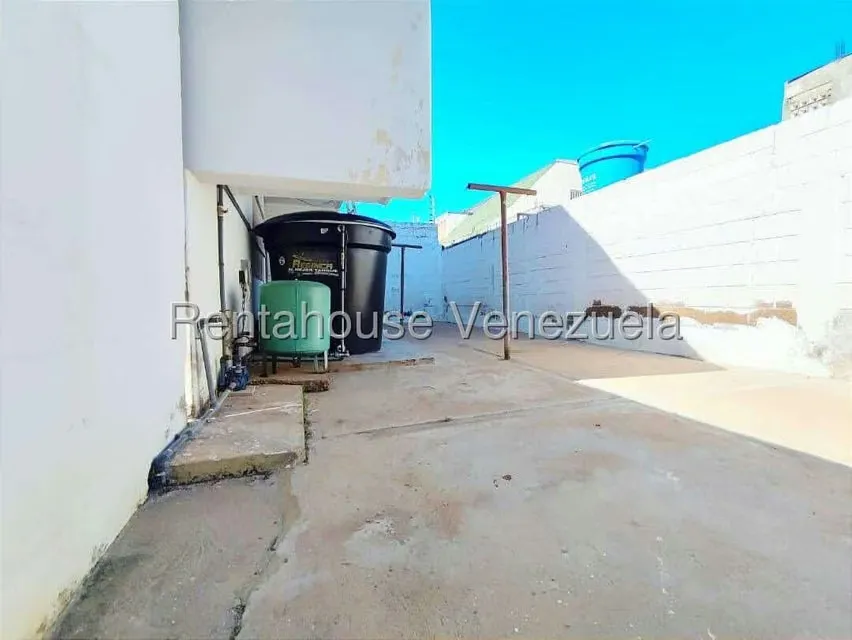 Casa (Multipes Niveles) en Alquiler en Centro, Falcon - 8